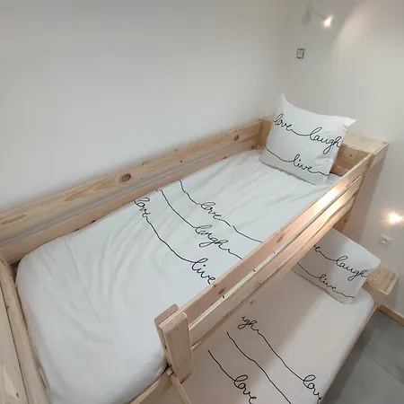 Apartment Le Bois Cosy 4 Etoiles 6 Personnes, Acces Alpe D'huez Grand Domaine A 3 K M *