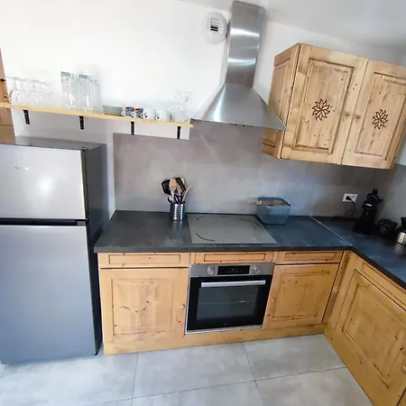 Apartment Le Bois Cosy 4 Etoiles 6 Personnes, Acces Alpe D'huez Grand Domaine A 3 K M *